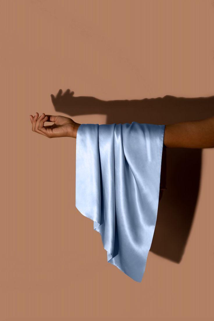 Is Silk or Satin Pillowcase Better for Skin? 2023 - VAZASILK