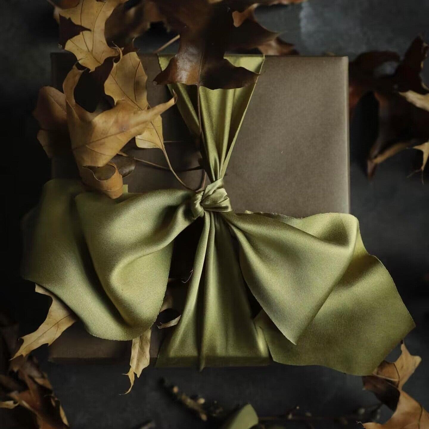 4 Rolls of Different Sized Silk Ribbon - VAZASILK