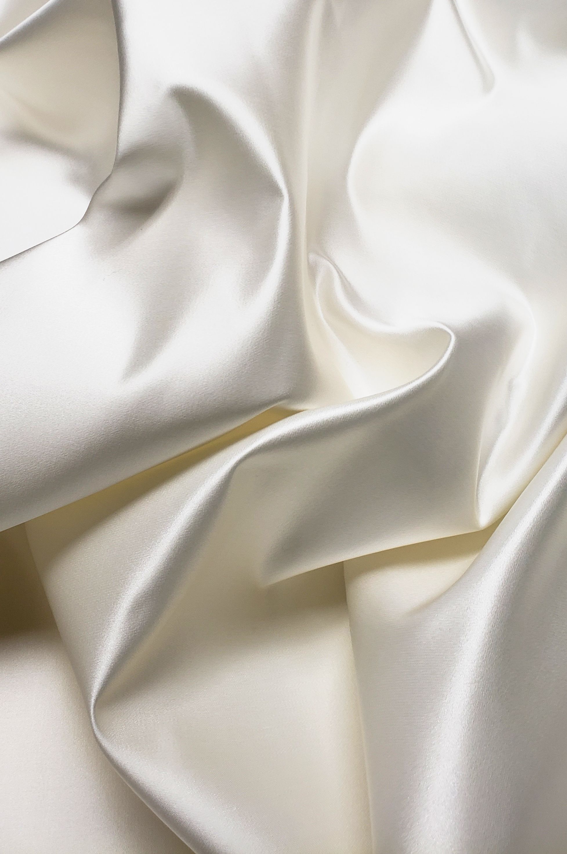 Dream in Silk: The Ultimate Guide to VAZASILK's Silk Hair Sleep Bonnet