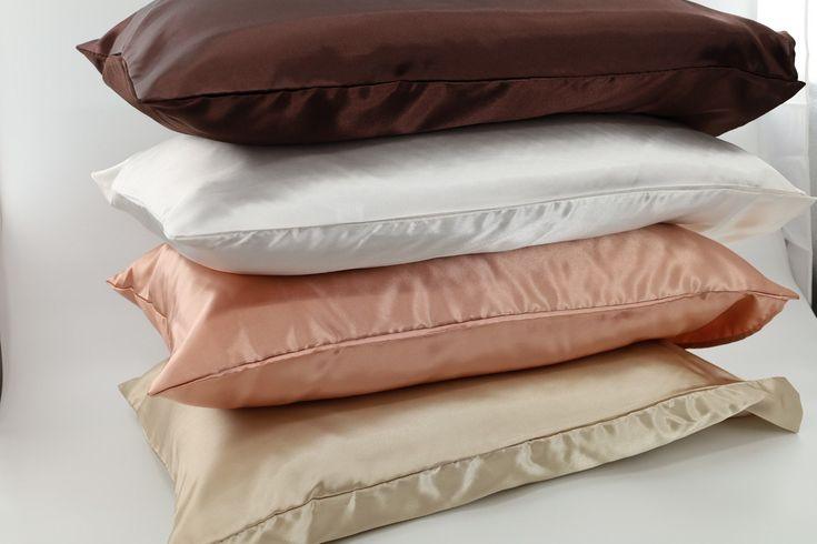 Why Silk Pillowcases Are The Best For Hair and Skin Health - VAZASILK