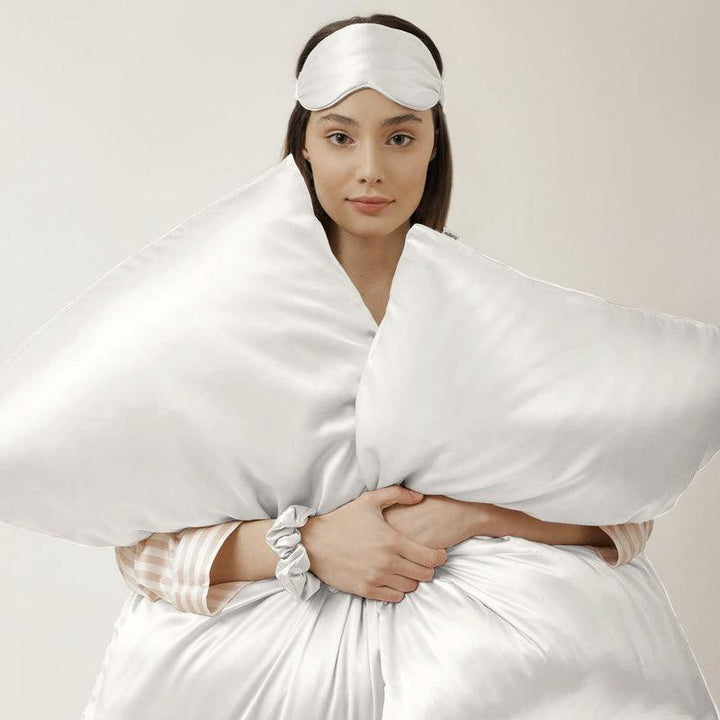 22 Momme White Envelope Silk Pillowcase - VAZASILK